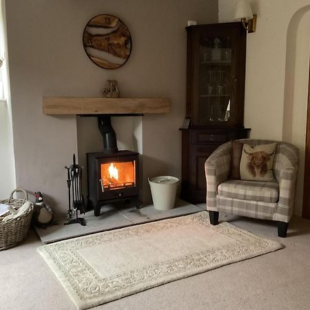 Picturesque Stone Cottage In The Heart Of North Yorkshire Village - Hideaway Cottage Bagian luar foto